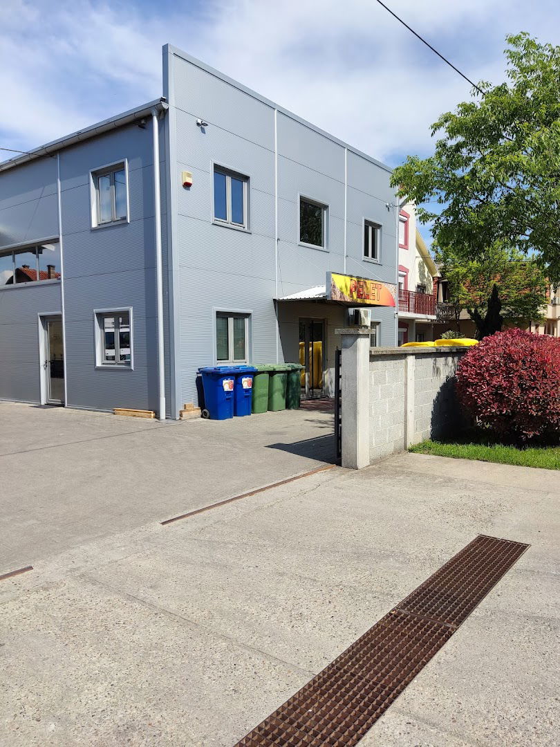 Prodaja i distribucija peleta T.R. Vujasinovic