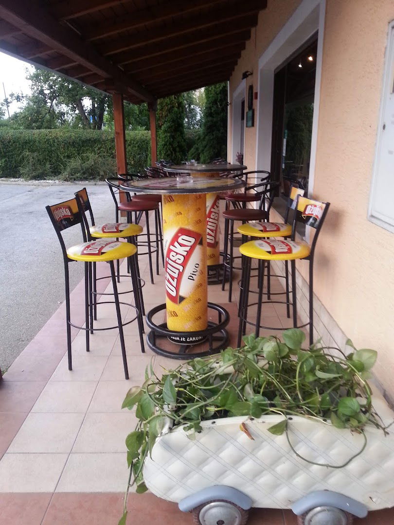 Old Time Cafe Belovar