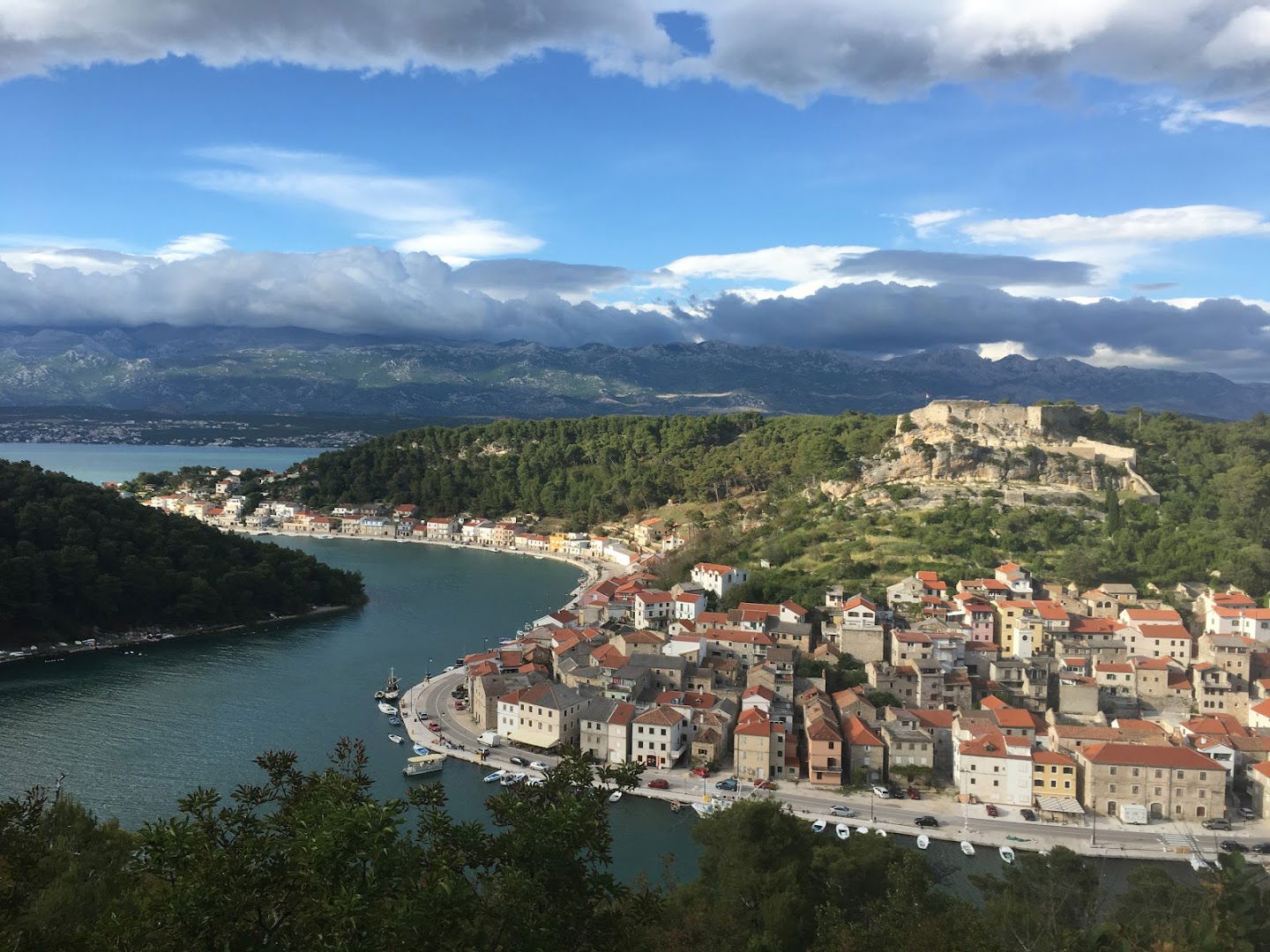 Seafront Apartment Riva