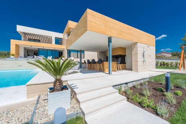 KLESARIJA MARKVINIA Ltd.