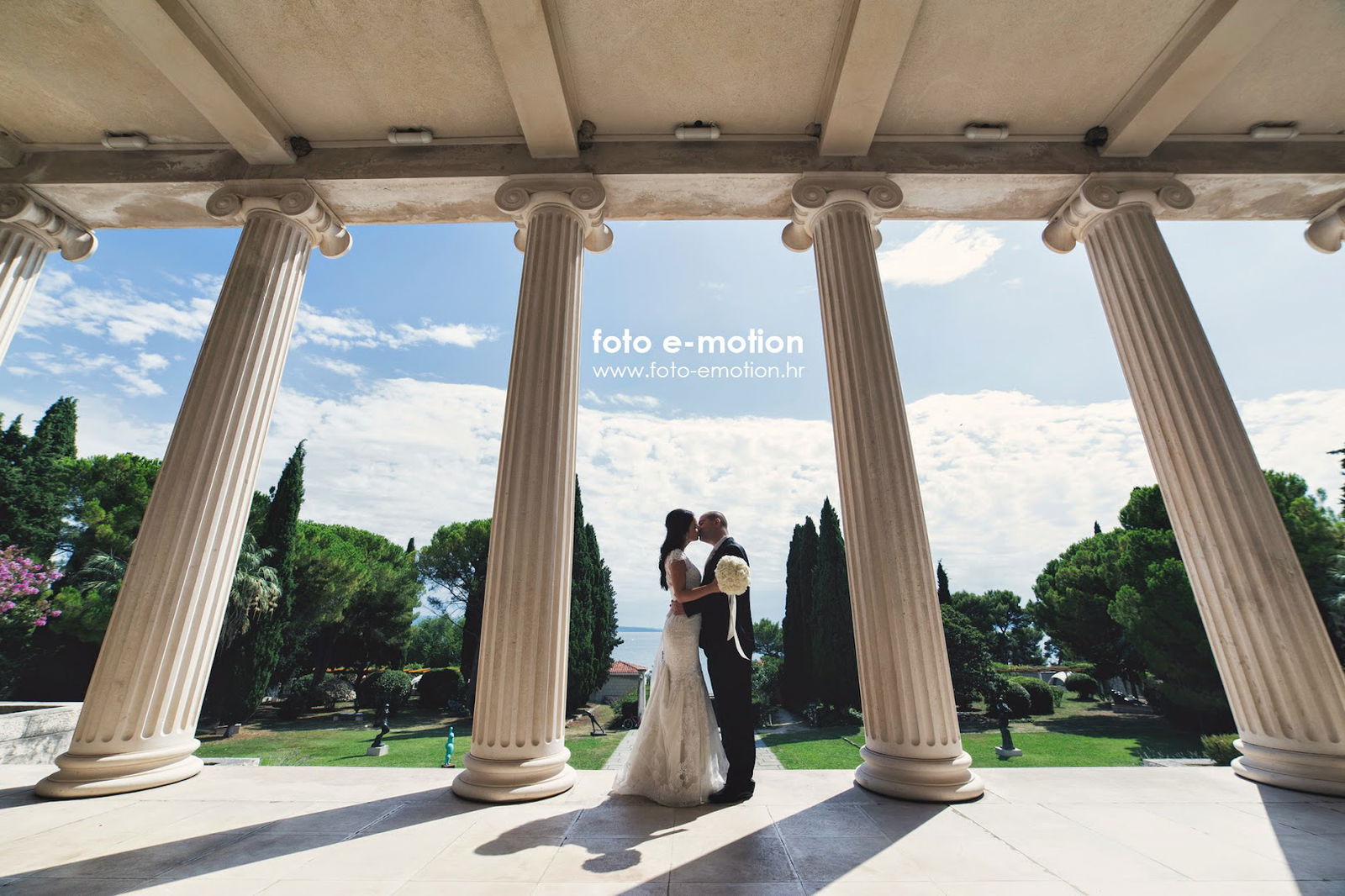 e-motion grafika / natura kuverte