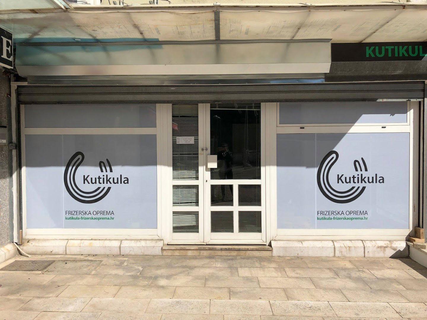 The cuticle hairdressing equipment