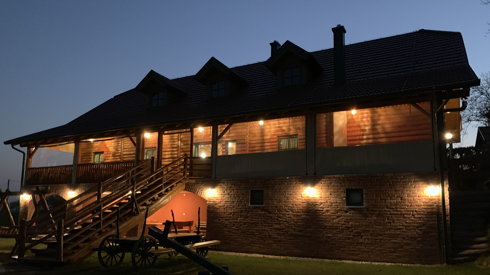 Lovačka kuća Perhoč