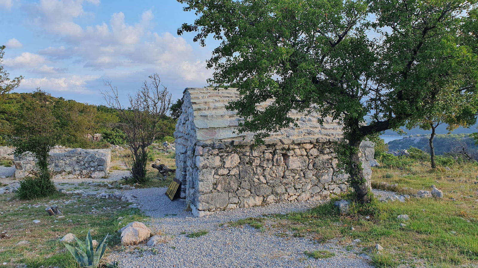 Stražarnica „Kapelica“
