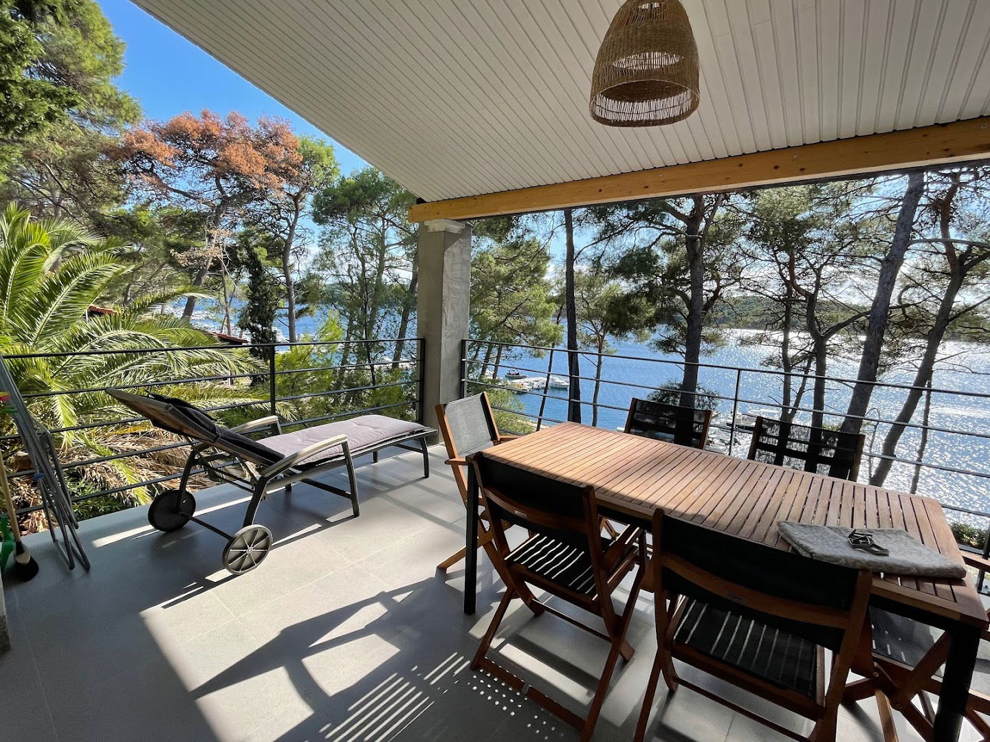 Bura House Apartments