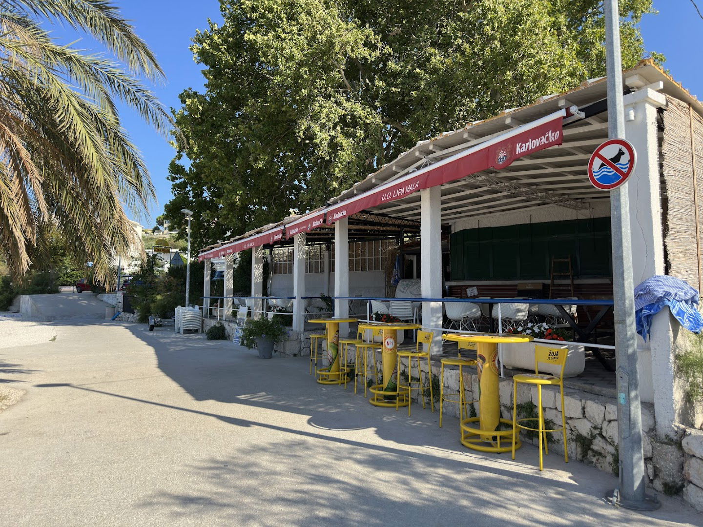 Caffe bar/fast food "Lipa Mala"