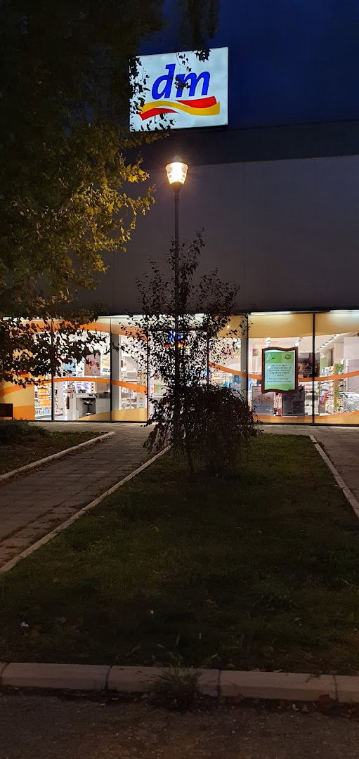 dm drogerie markt