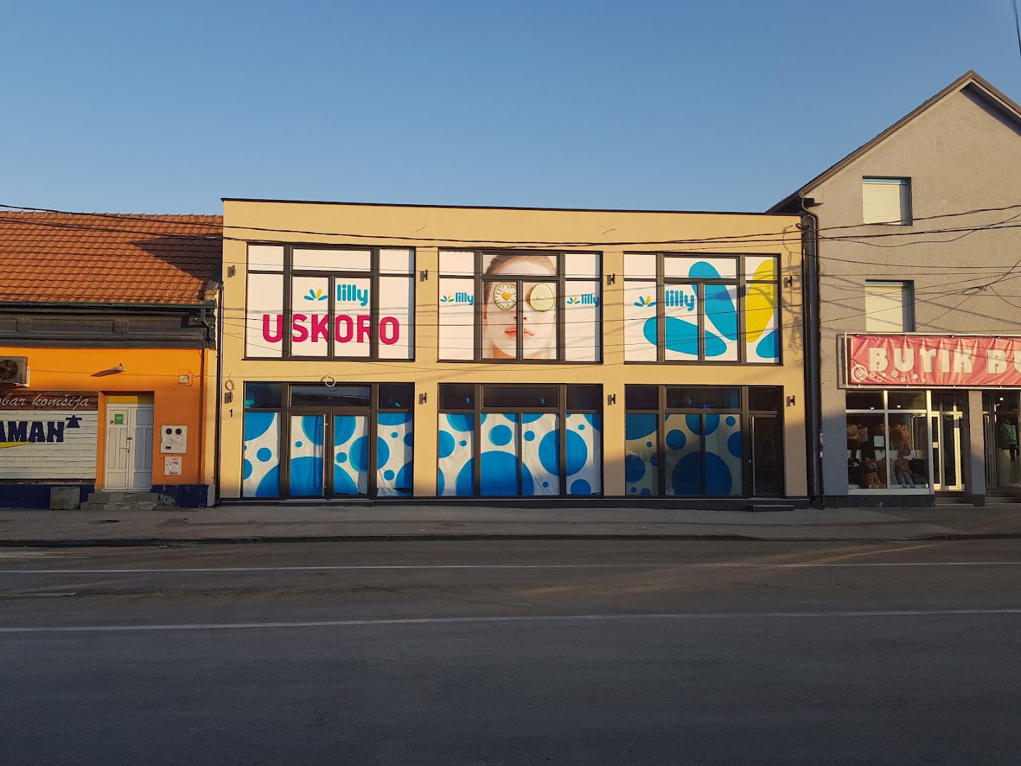 Lilly Drogerie - Apoteka 210