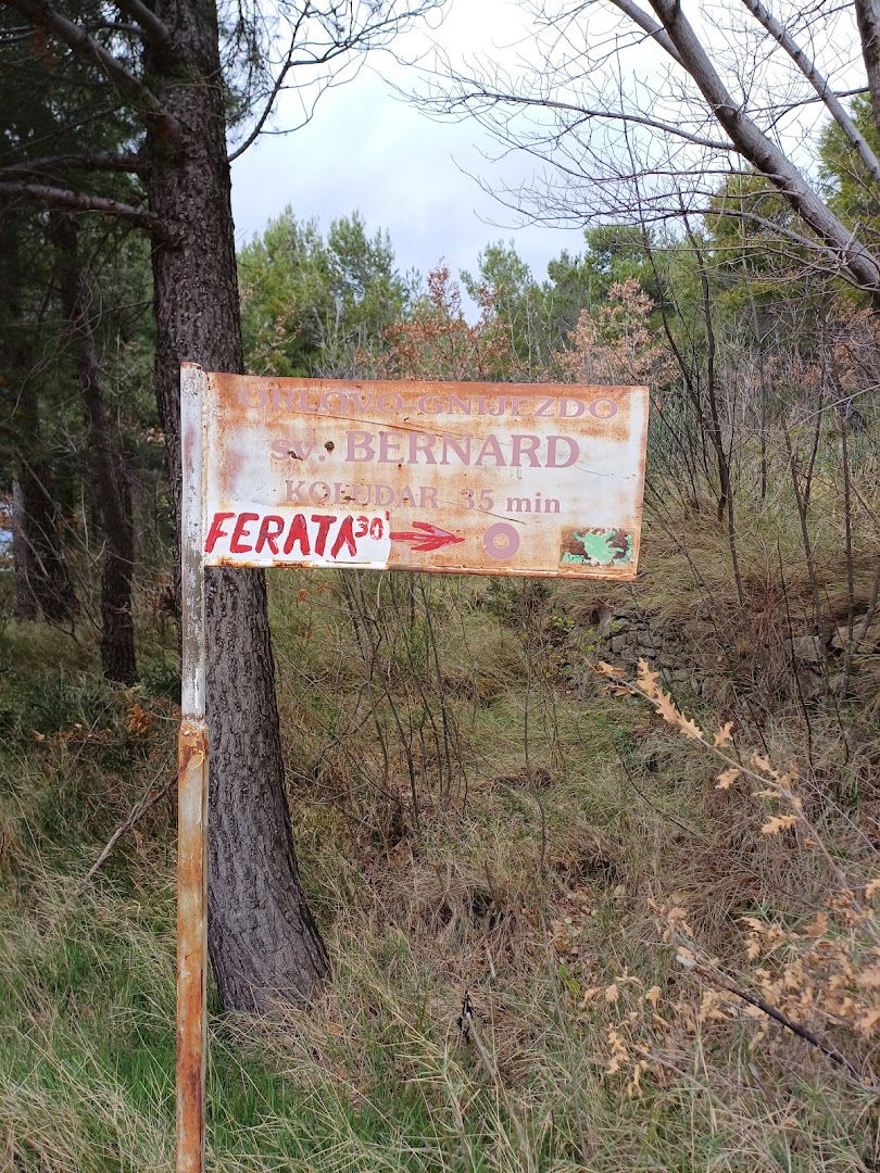 Vía Ferrata gateway