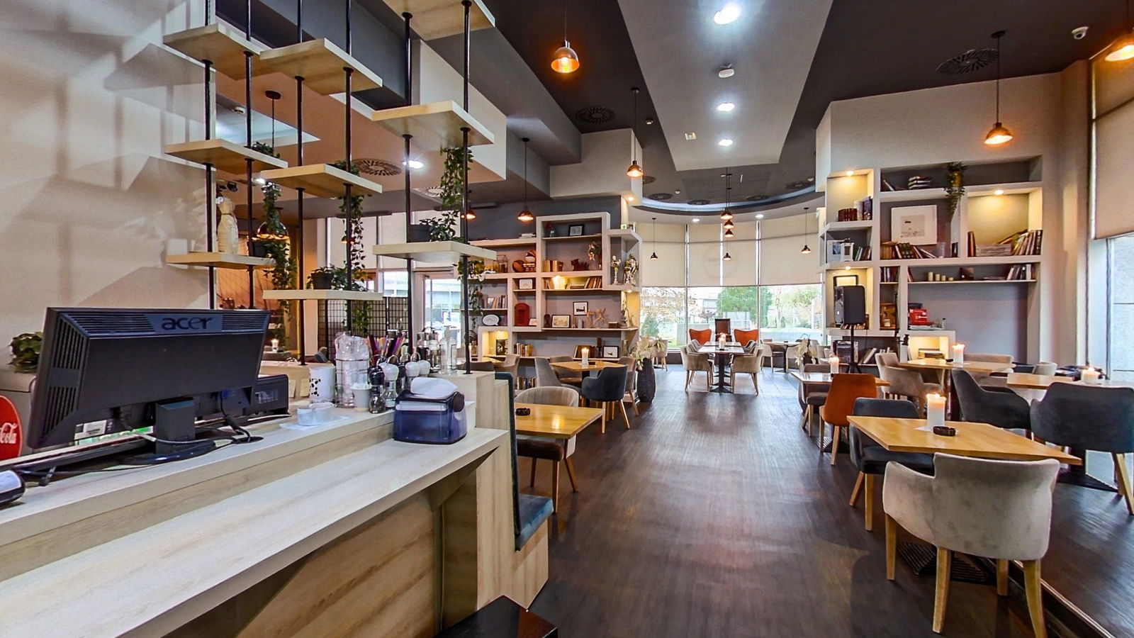 19 Avenue Restaurant