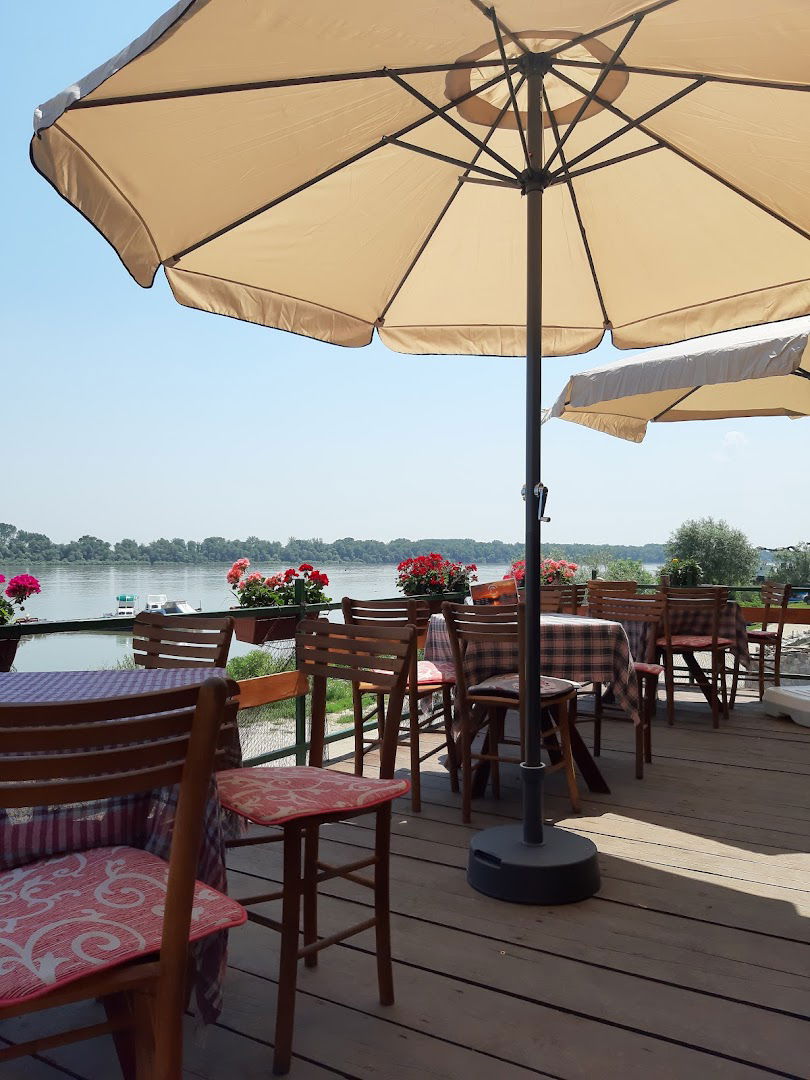 Fish Restaurant Danube Little Carp