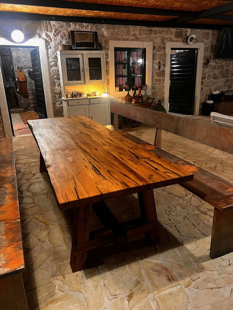 Konoba DOMUS MAXIMUS