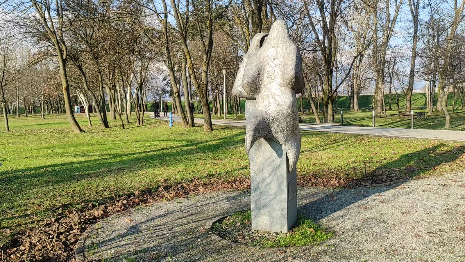 Monument to Organ Donors ("The Gift of Life")