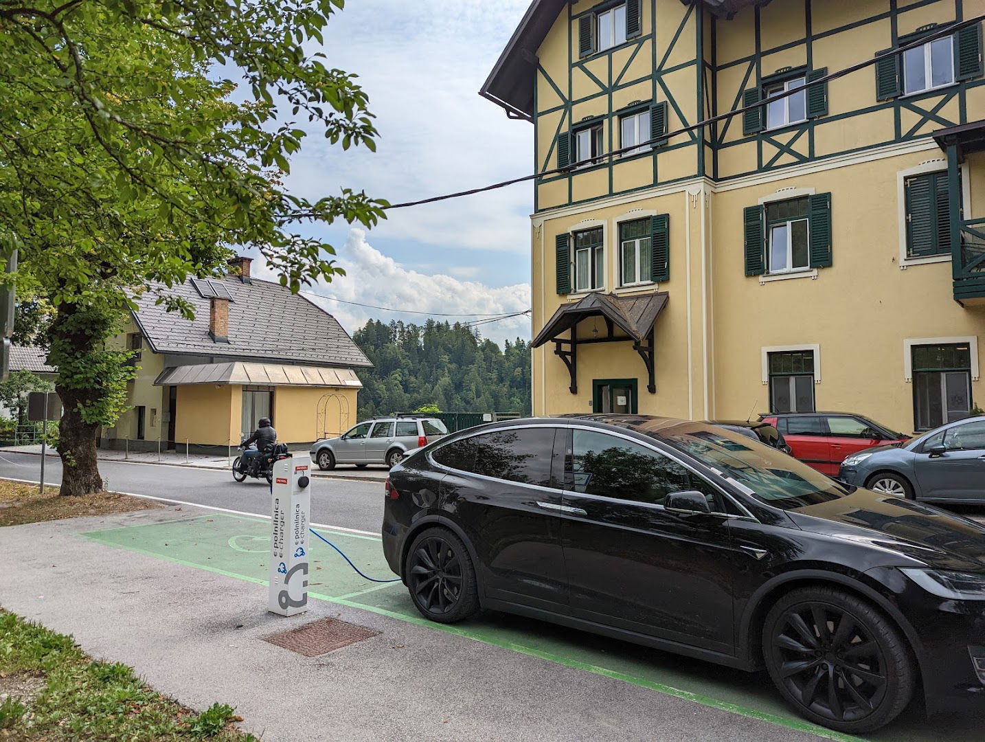 Electric Vehicle Charging Station