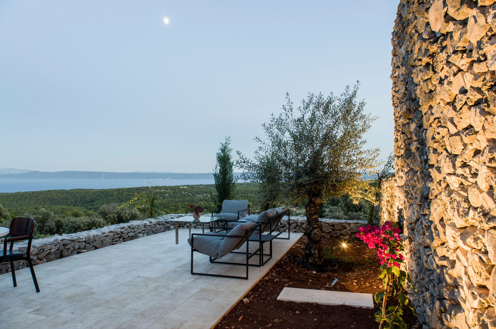 High Garden-remote stone house