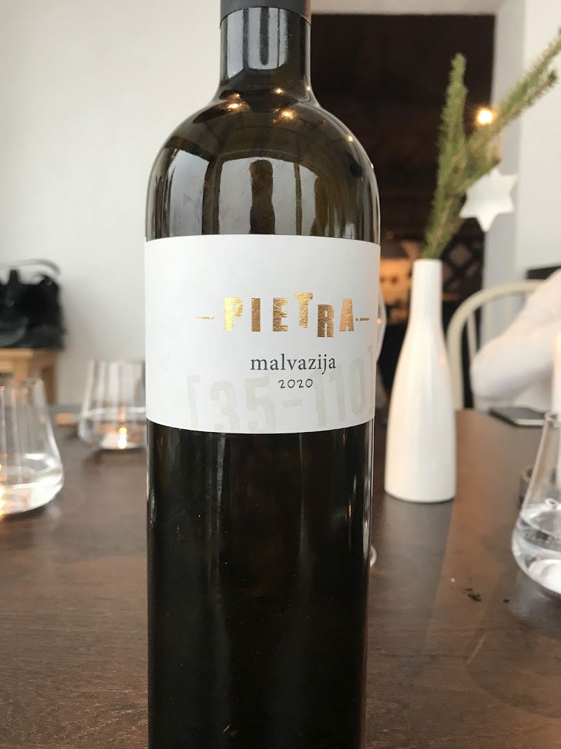 Vina Pietra, Marko Tavcar