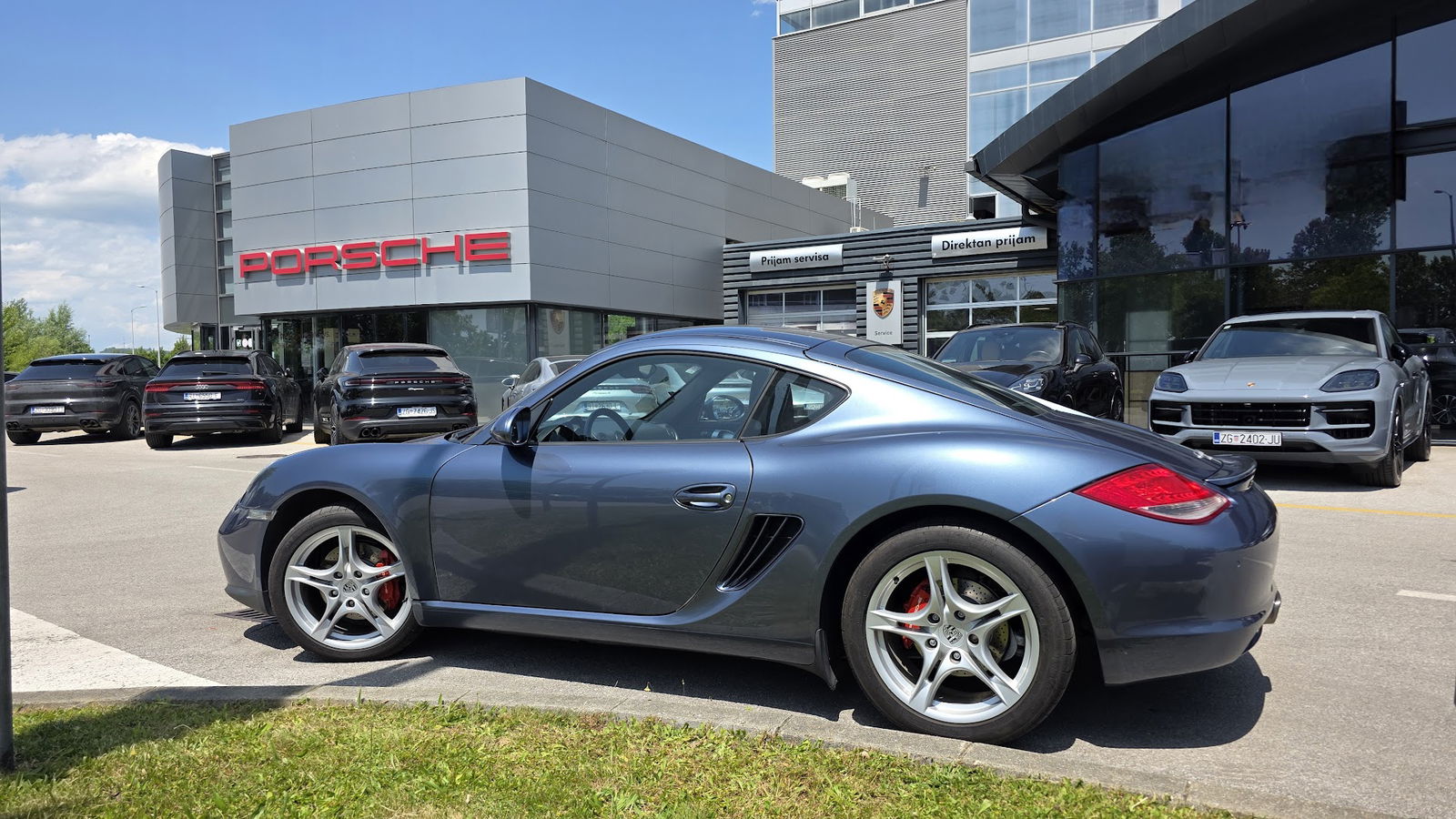 PORSCHE INTER AUTO d.o.o. Jankomir