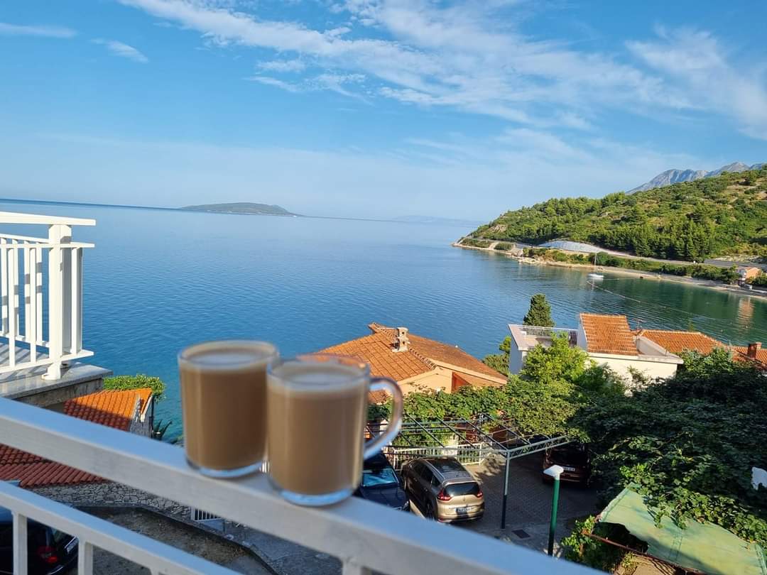 Studio Apartmani "M"