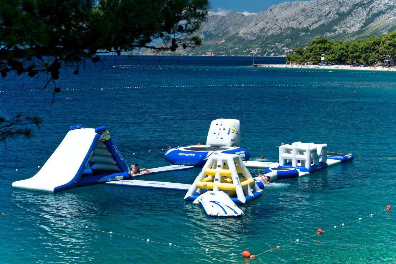 DJEČJI PROGRAM s animatorima - Brela