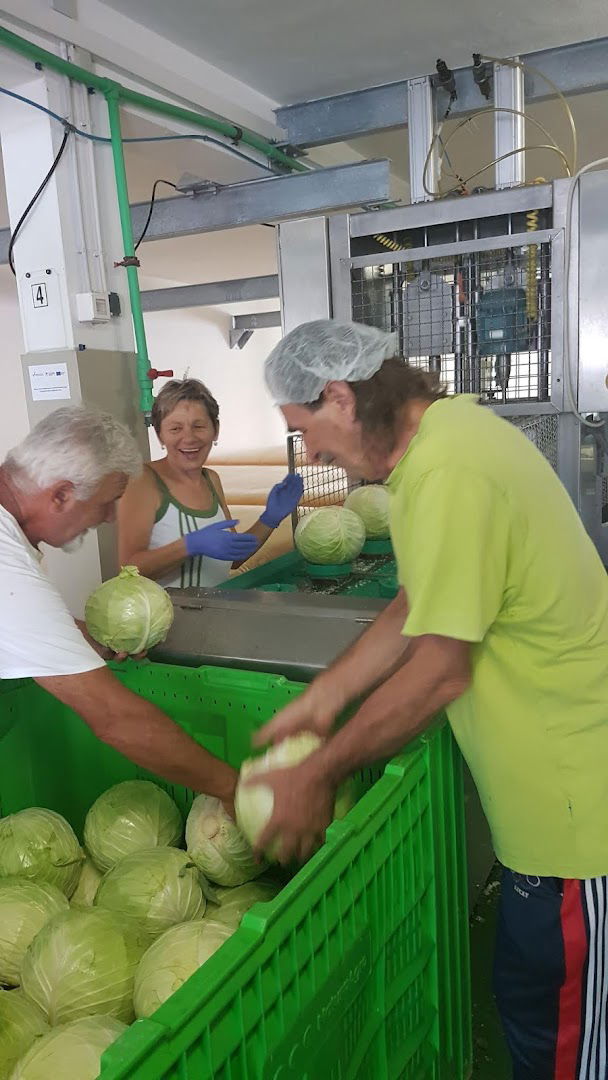 Primošten Burni Poljoprivredna Zadruga