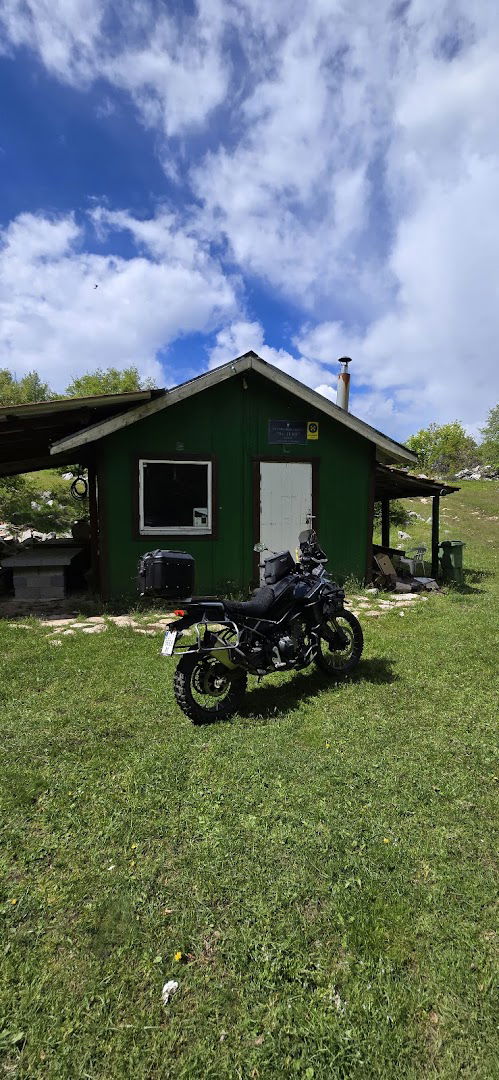 Planinarski dom Sveti Jure