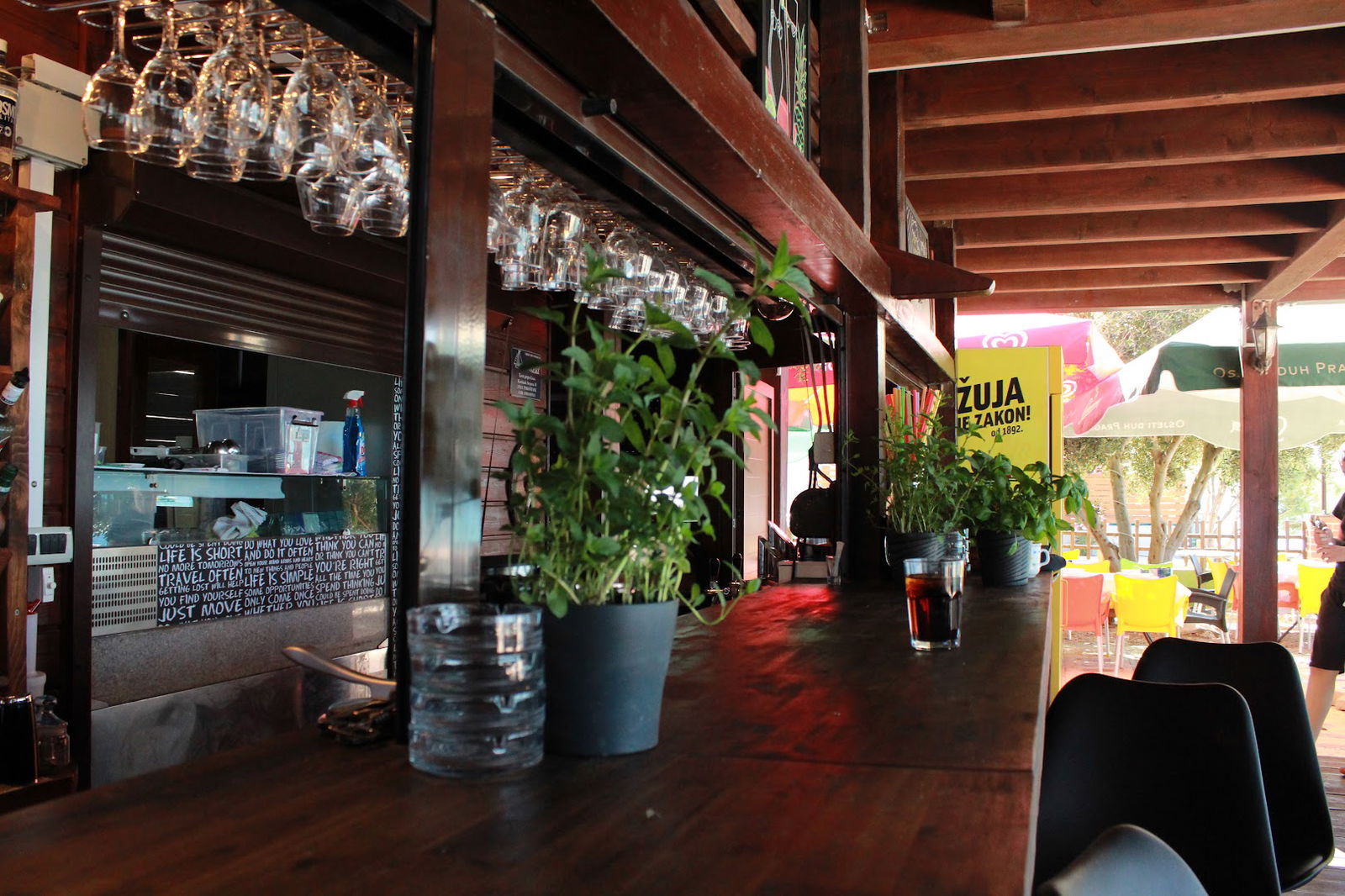 Fast Food Caffe Bar Leut