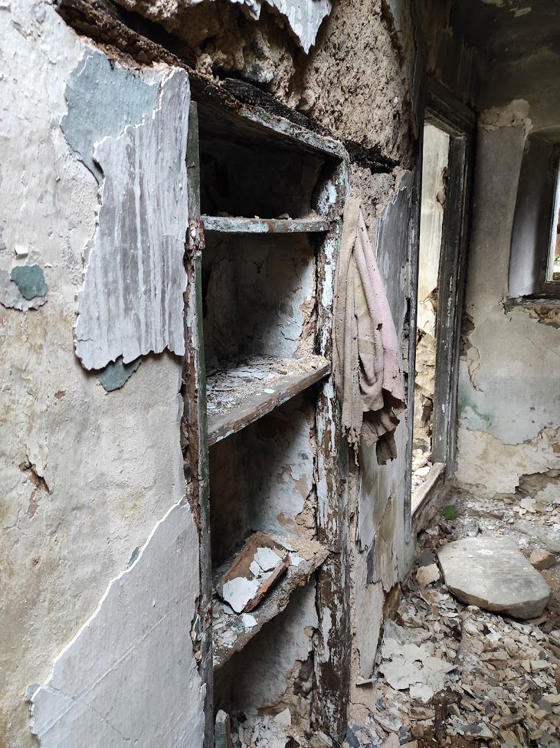 Dolova Village Ruins