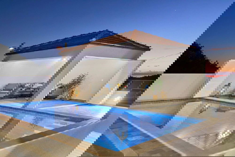 Hedera Estate, Villa Hedera XVI