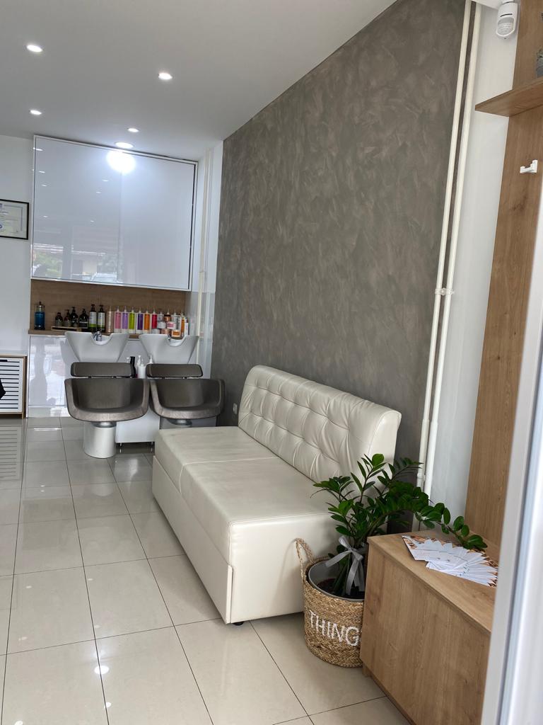 Hairdressing Salon Enjoy