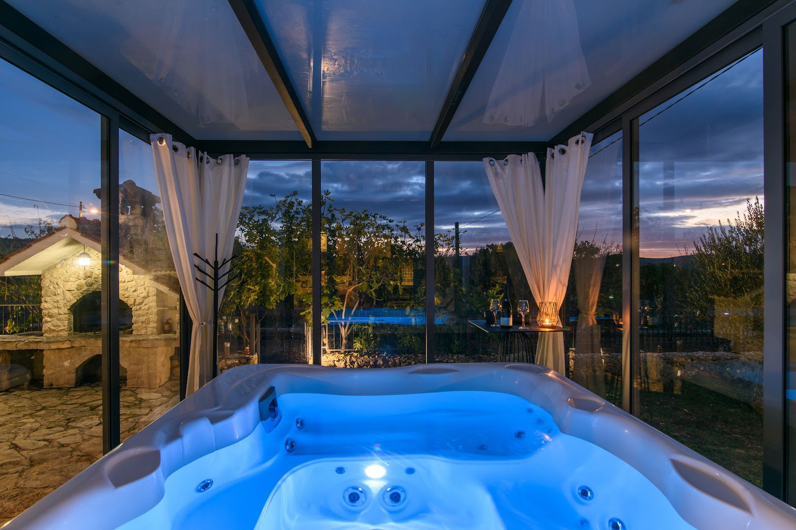 Villa "Ive" winter spa