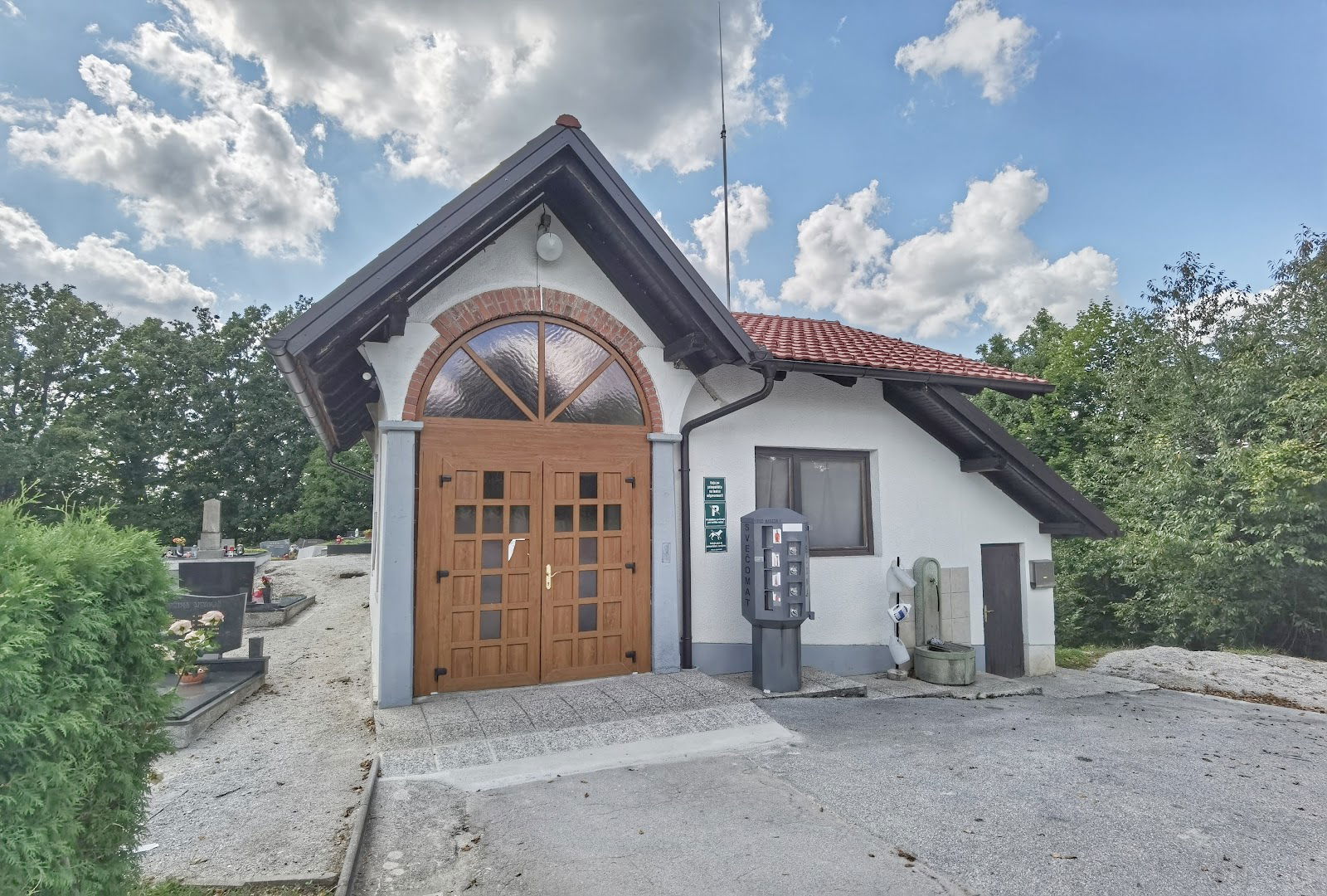 Pokopališče Dobovec