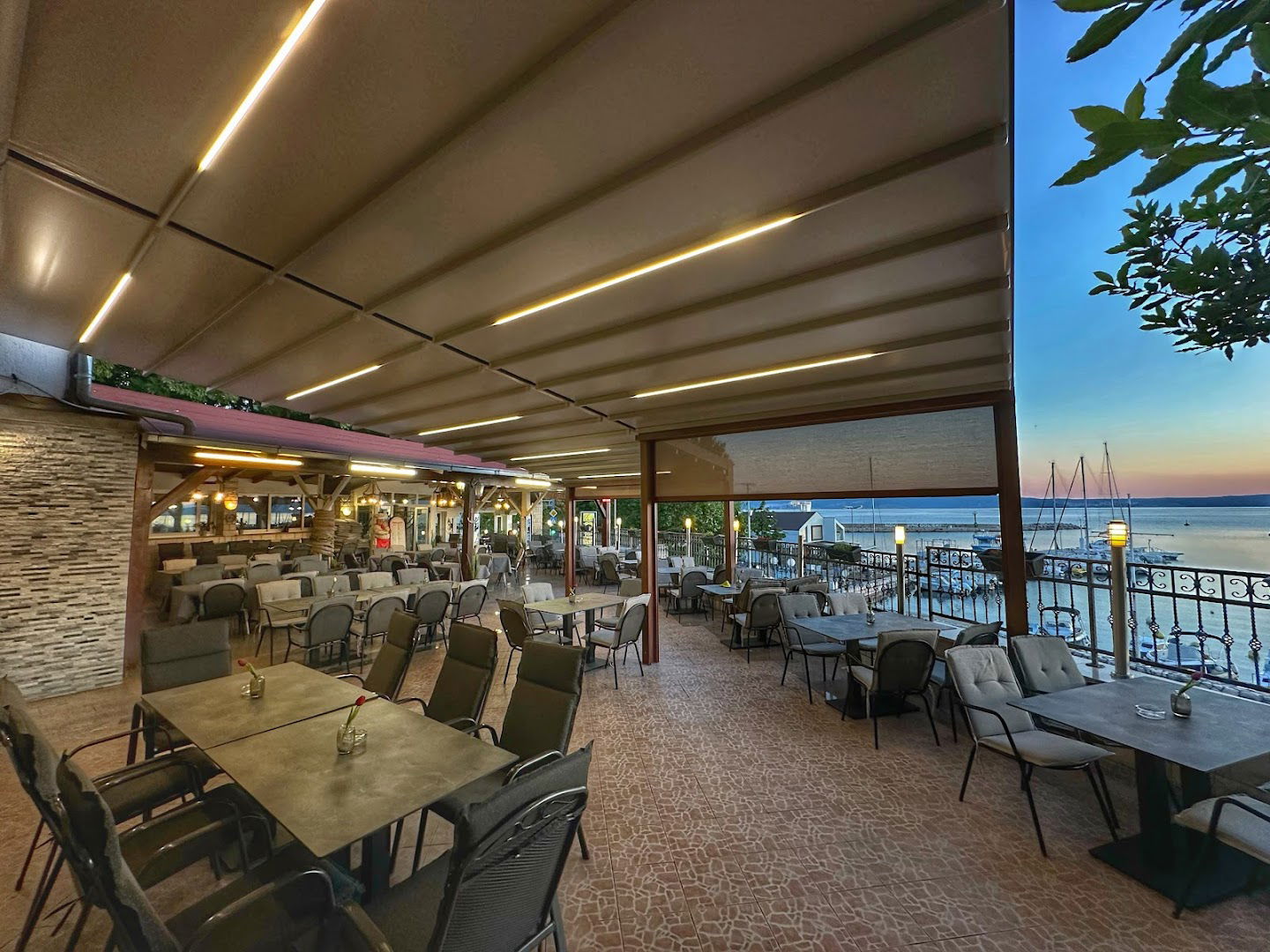 U. O. “Stara Pošta” Novi Vinodolski