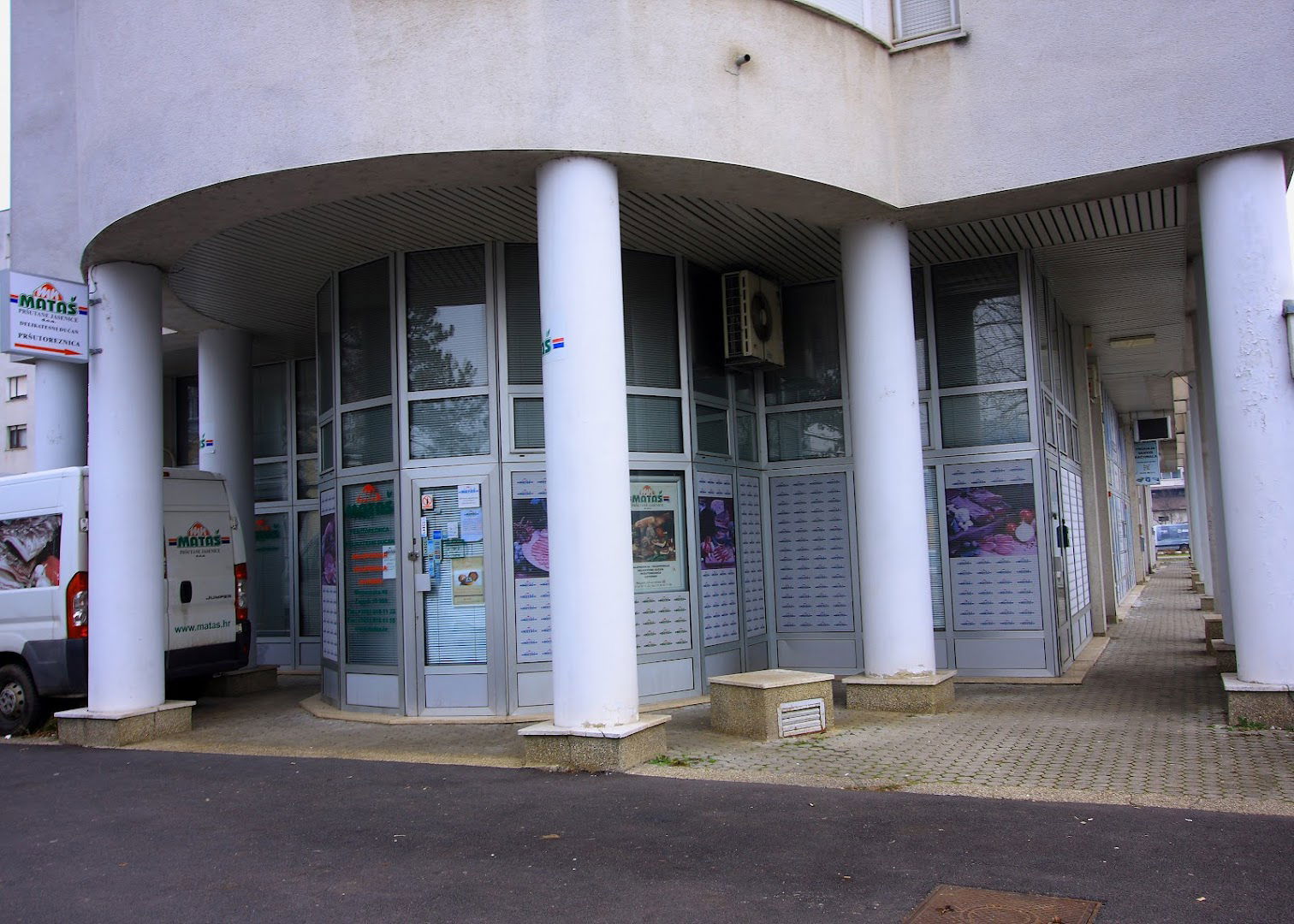 Pršutoreznica i catering Mataš