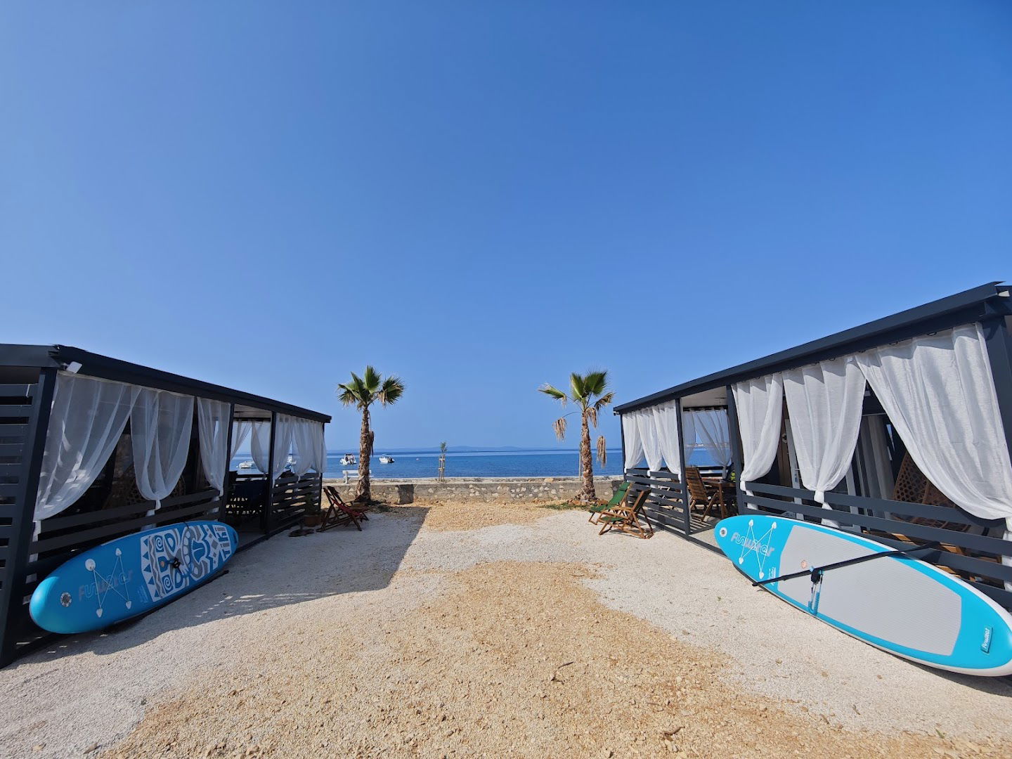 Mobile Homes Megan & Daniel