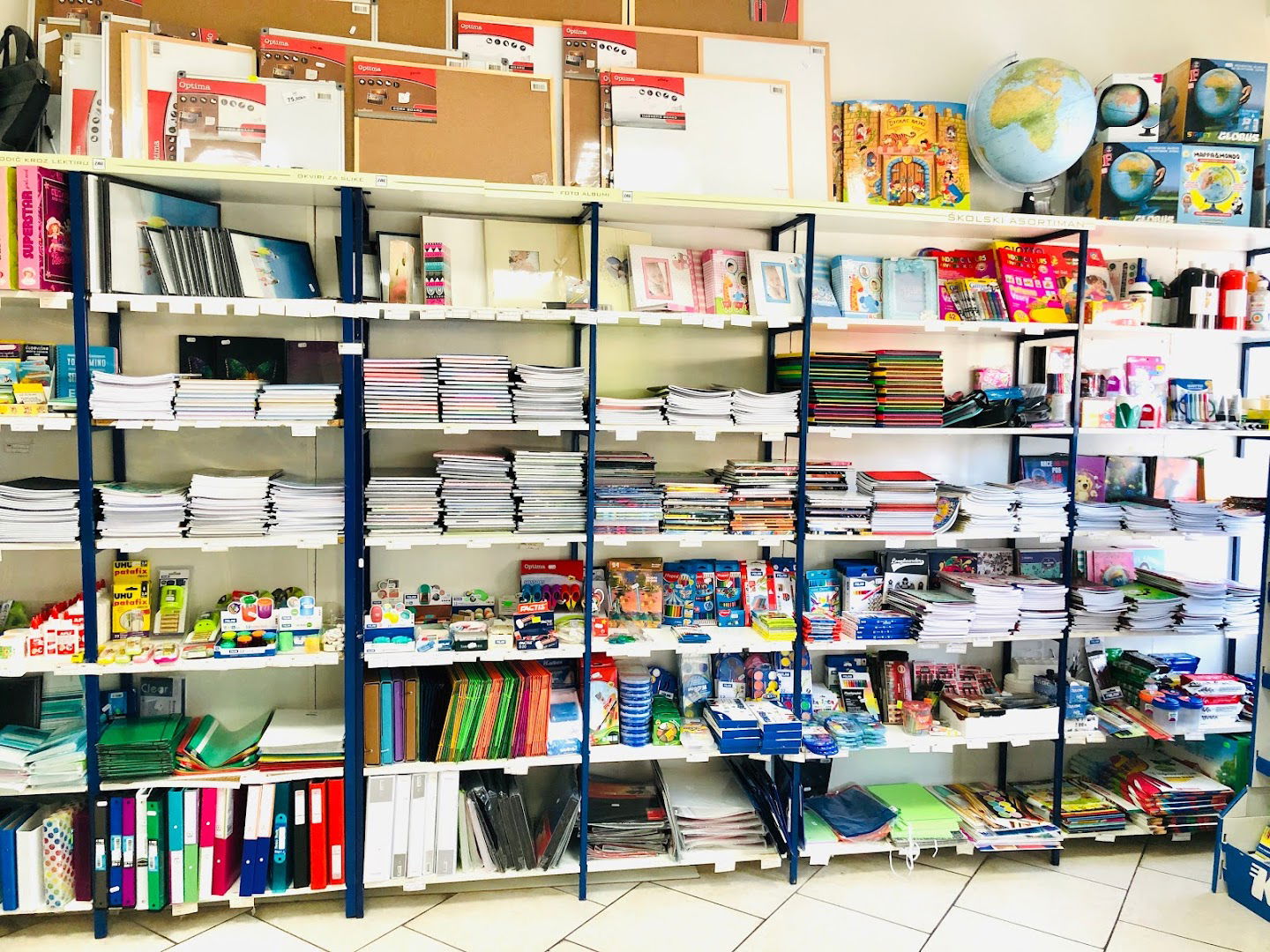 ZAG - Knjižara / Tiskara / Papirnica