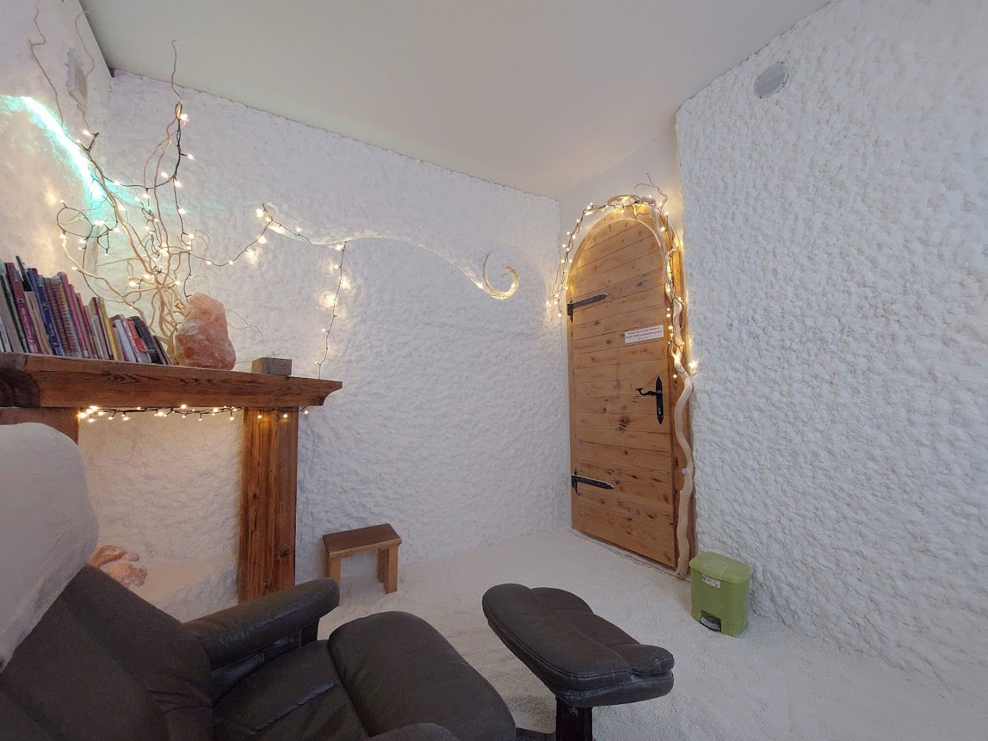 DELTA-vita slana soba