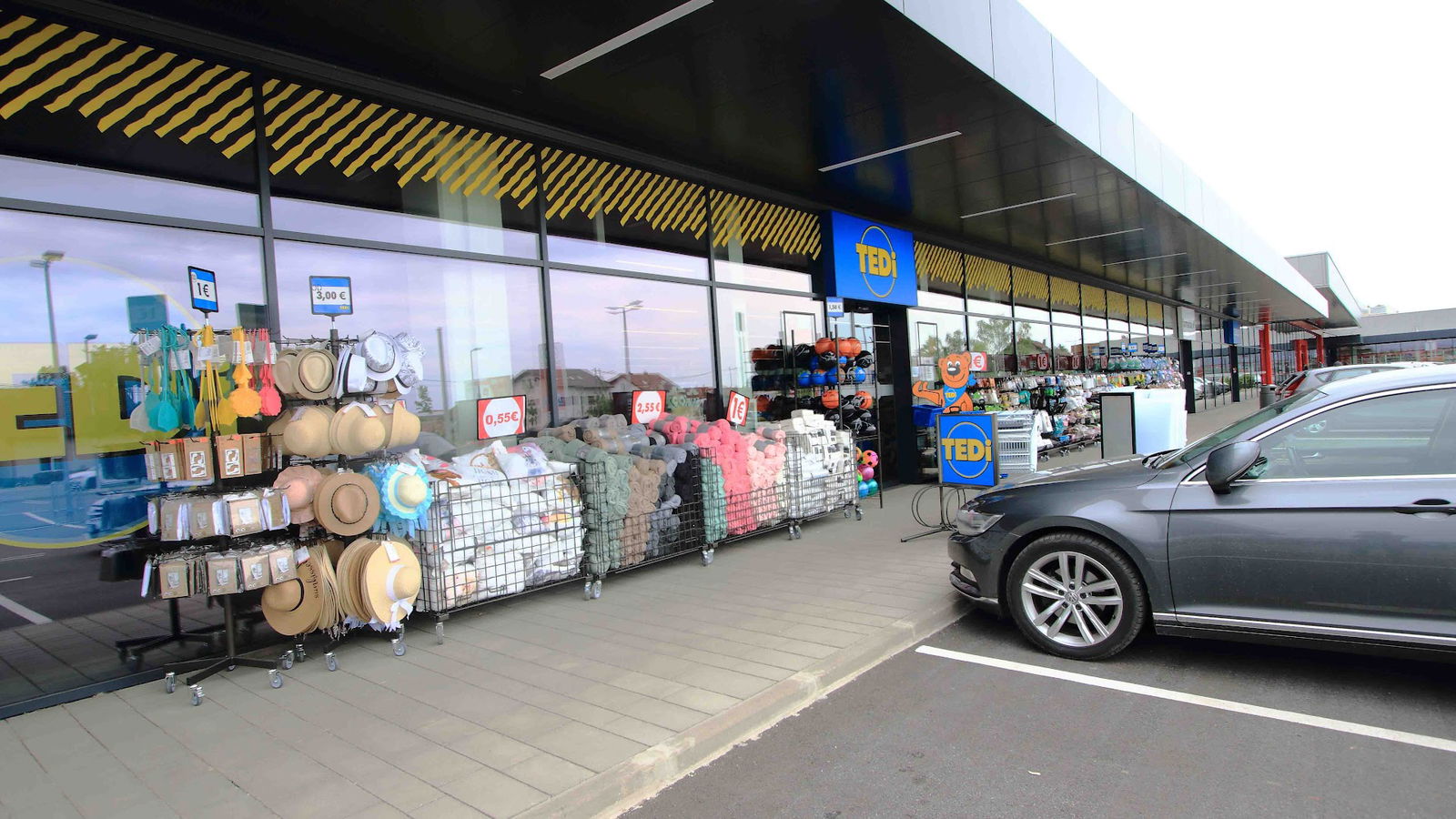 Retail Park Dugo Selo