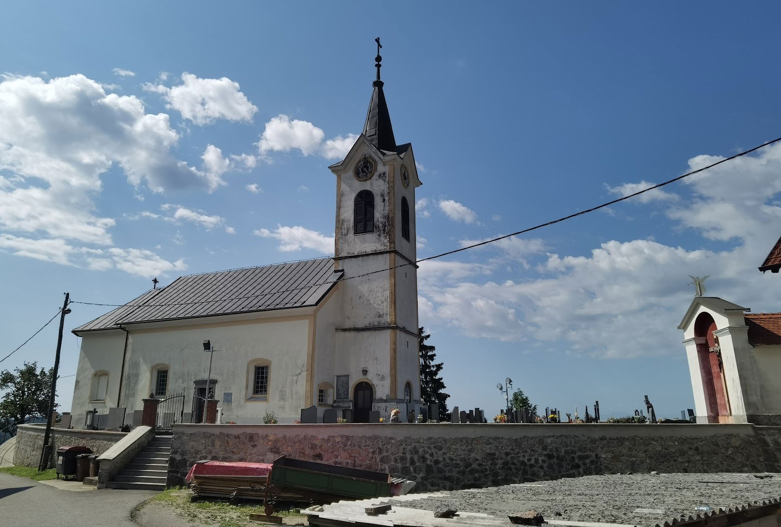 Župnijska cerkev sv. Urha