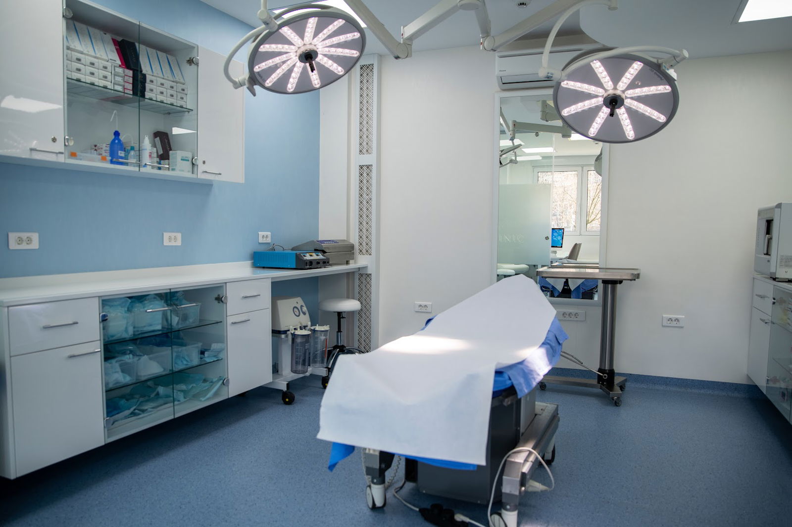 PREMIUM CLINIC PLASTIC SURGERY Dr Gacevic Milos