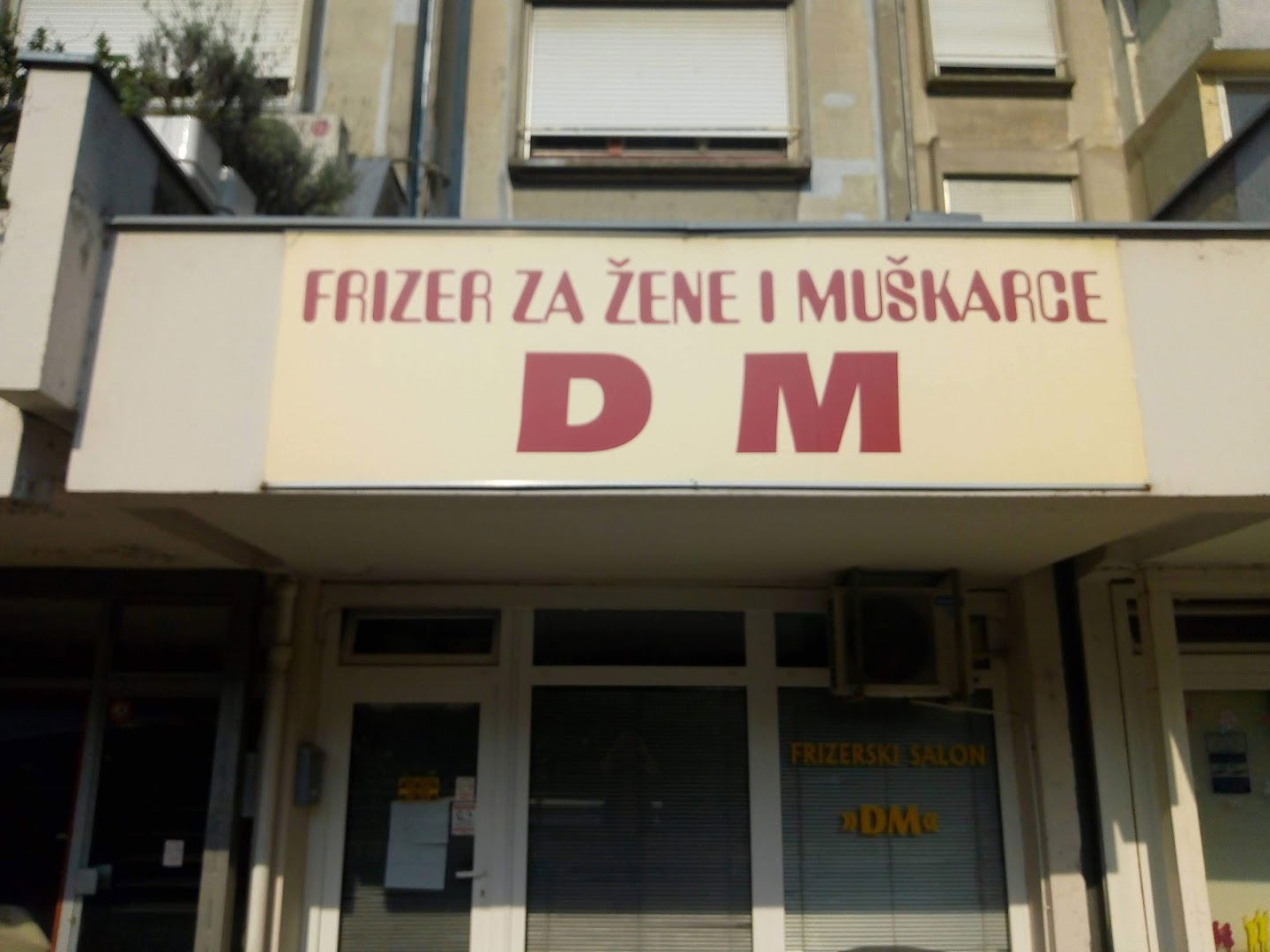 Frizerski salon "DM"