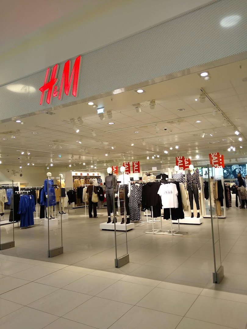 H&M