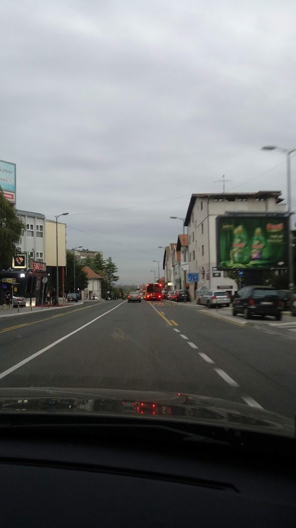 PRODAVNICA 20 Makovica