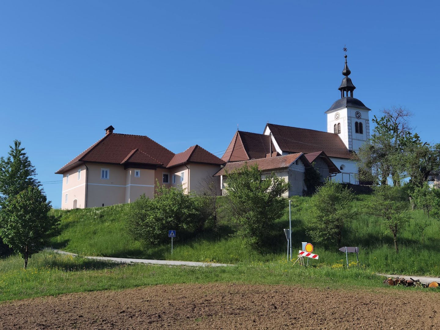 Župnija Sv. Jernej pri Ločah