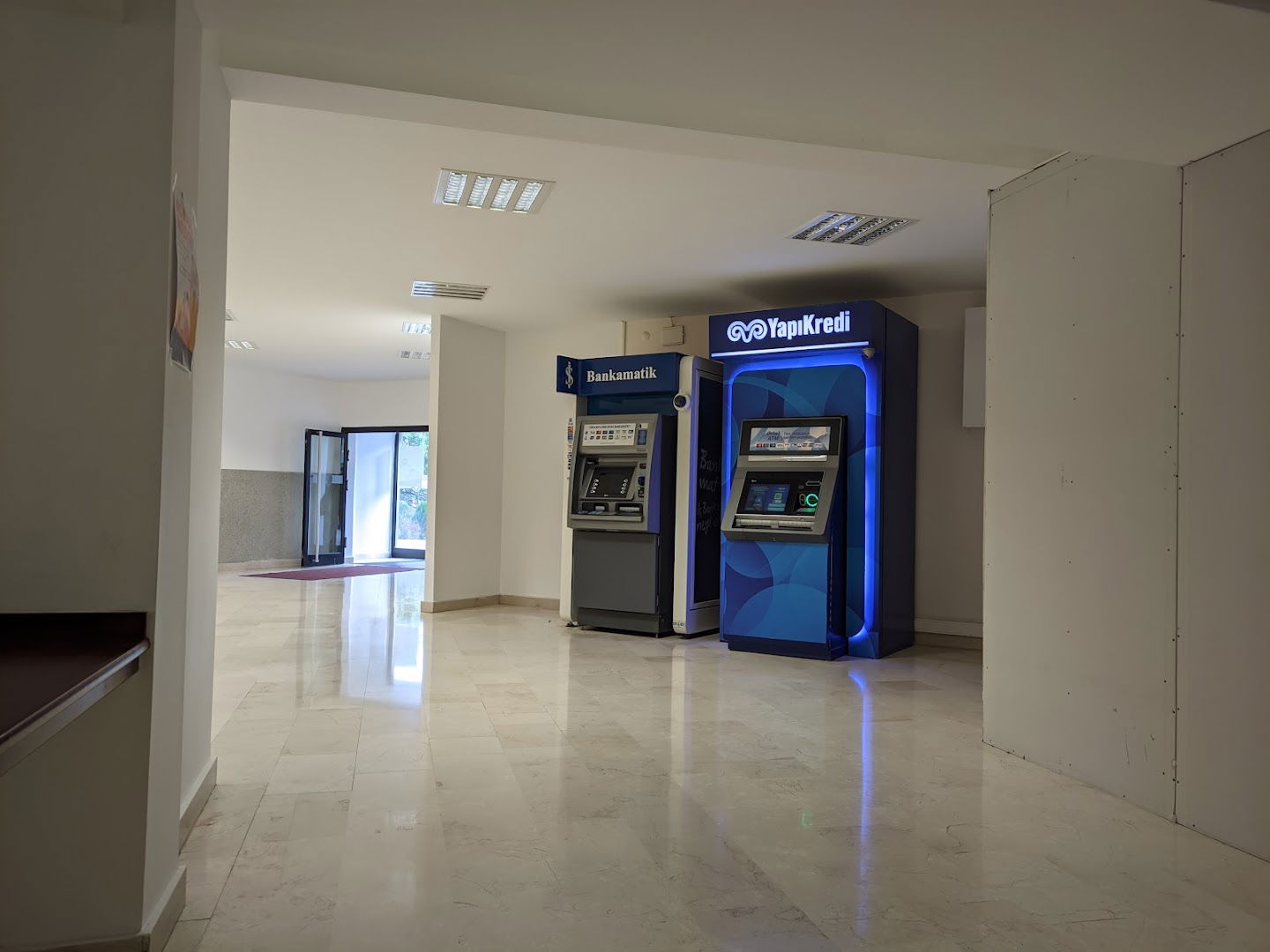 Yapıkredi Atm