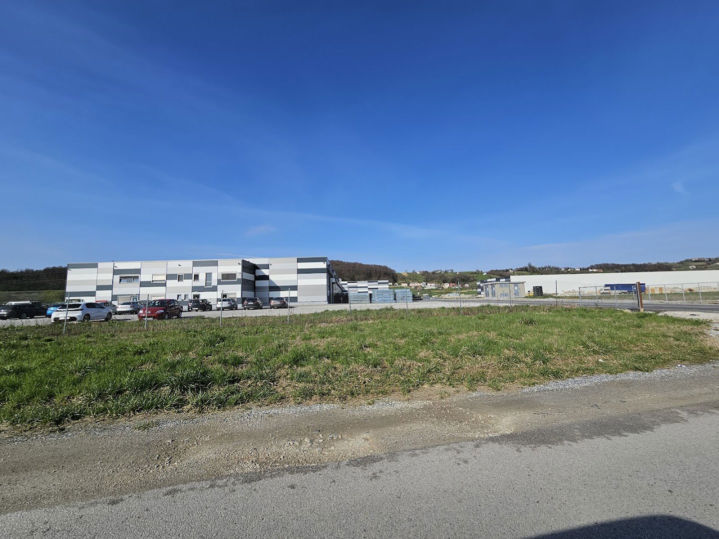 M.I. Hrsak - Pogon Pristava