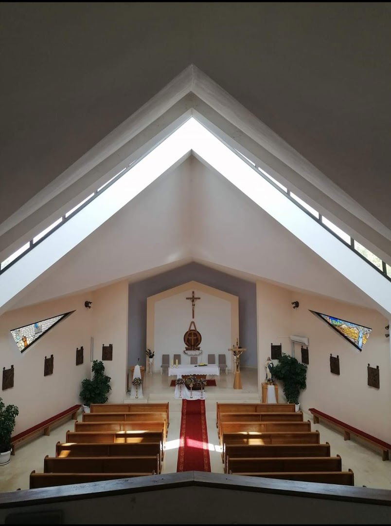 Crveni Grm Border Crossing