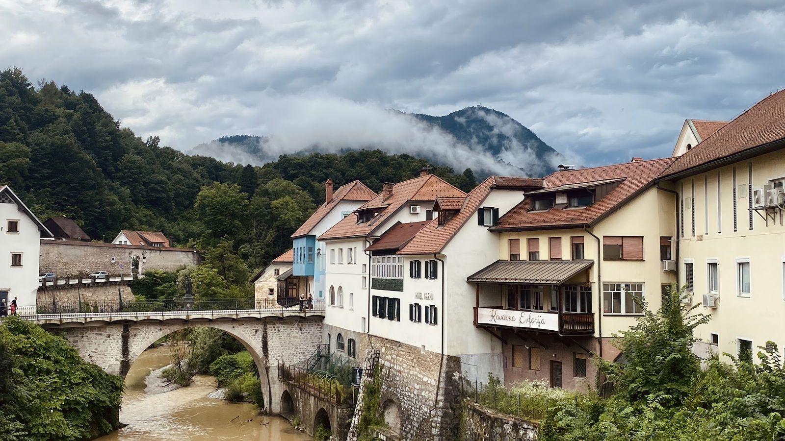 Zavarovalnica Sava d. d. Zastopniška pisarna Škofja Loka