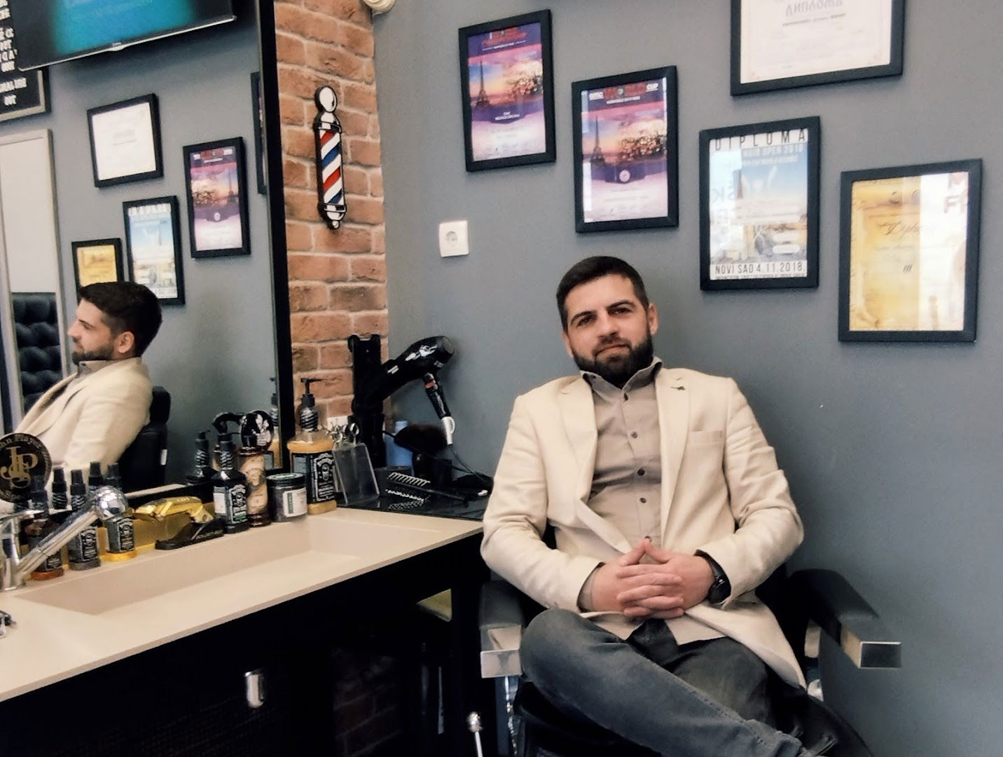 BARBERSHOP"PEPE MAESTRO"