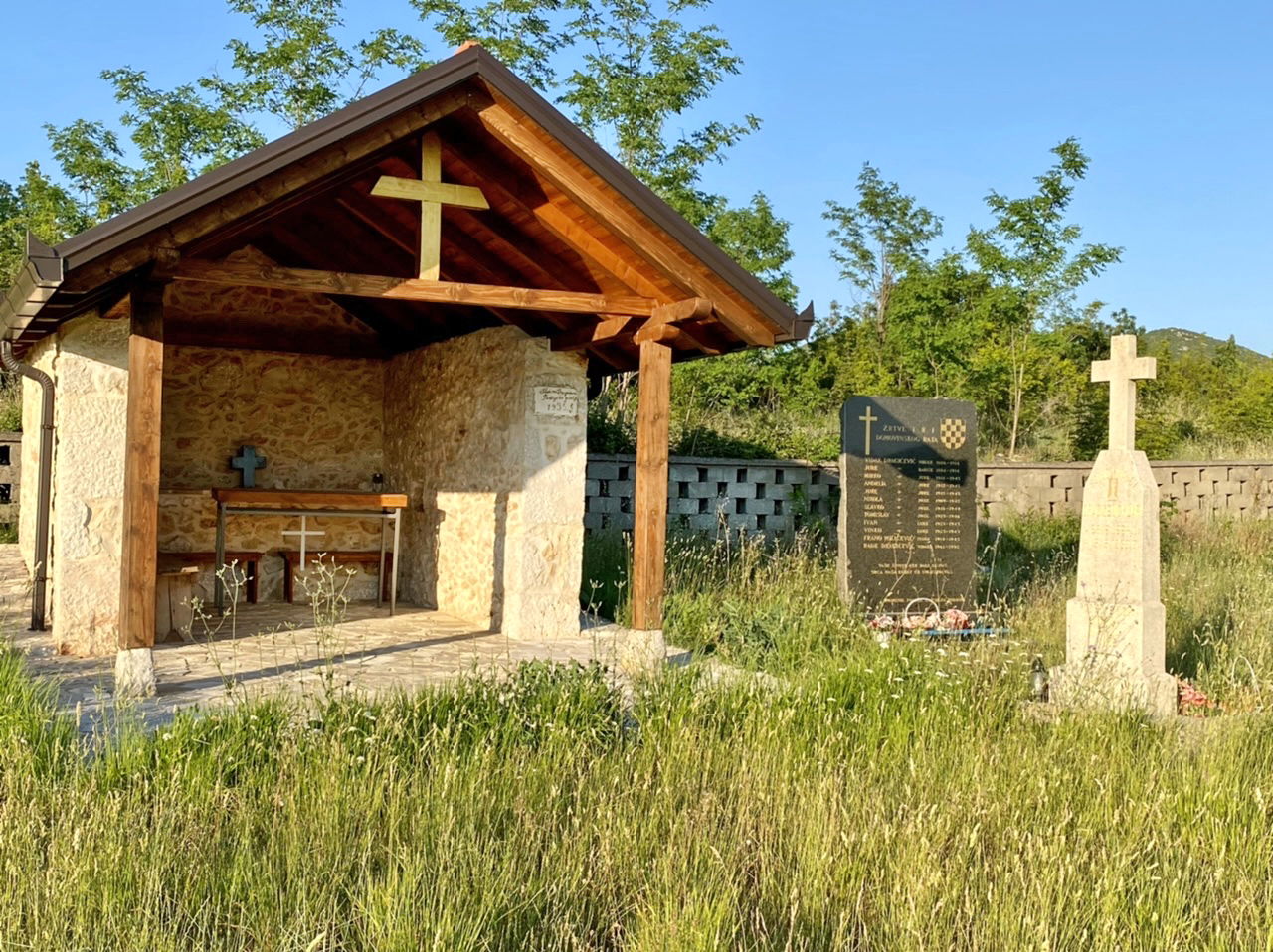 Barevine - Klarino groblje, Daupovina