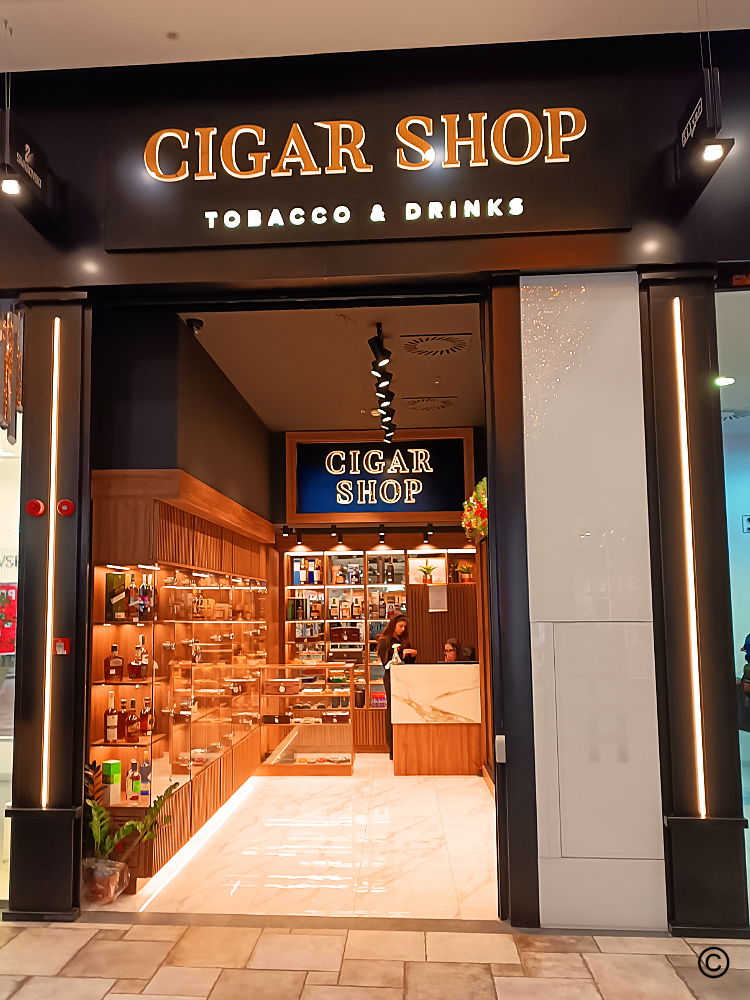 CIGAR SHOP